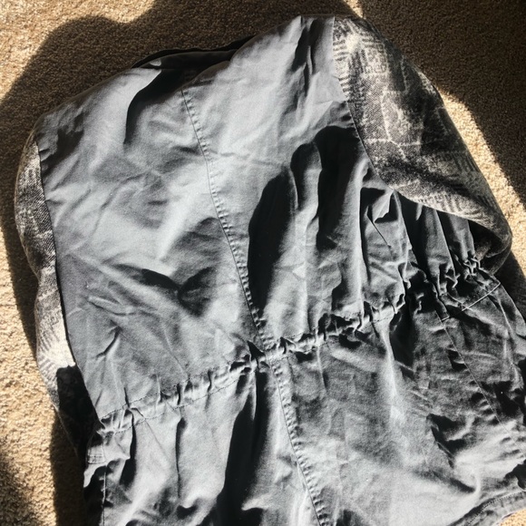 UTILITY // Mossimo Jacket - Picture 4 of 5